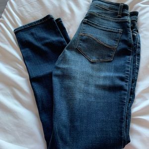 Lee The Dream Skinny Jean SZ 2 Short